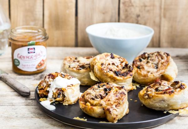 Gefüllte Mini-Blätterteig-Schnecken