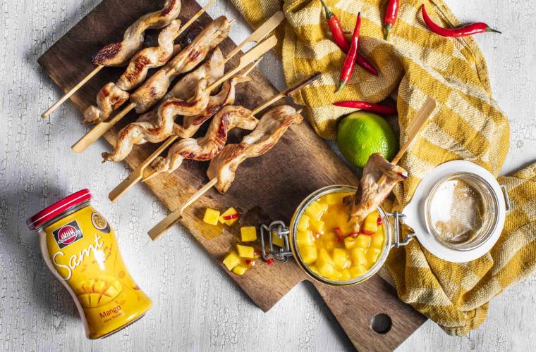 Chicken-Teriyaki-Spieße mit Mangochutney