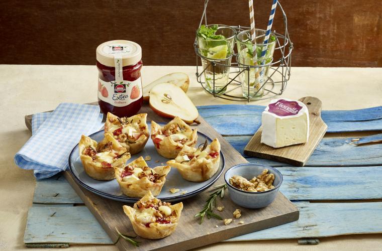 Fiorella-Blätterteigmuffins mit Erdbeerkonfitüre