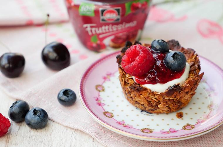 Müsli-Cups mit fruchtiger Füllung