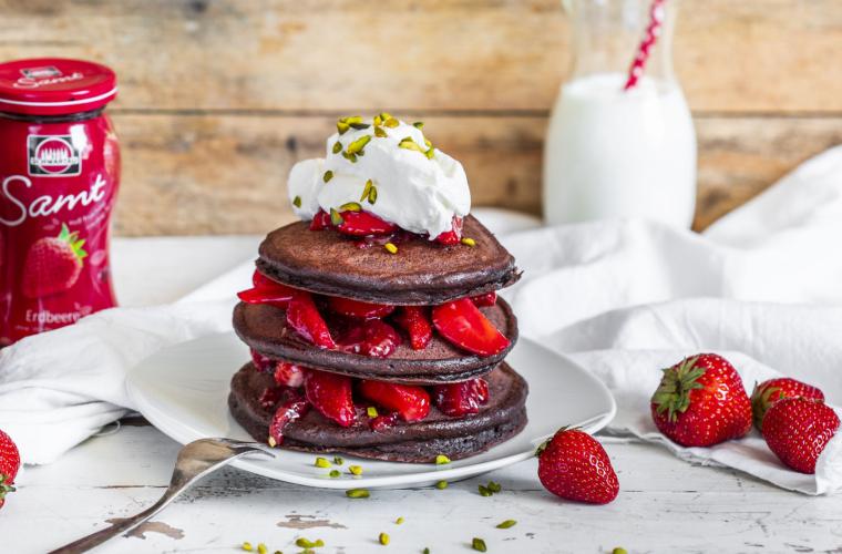 Erdbeer-Schoko-Pancake-Turm